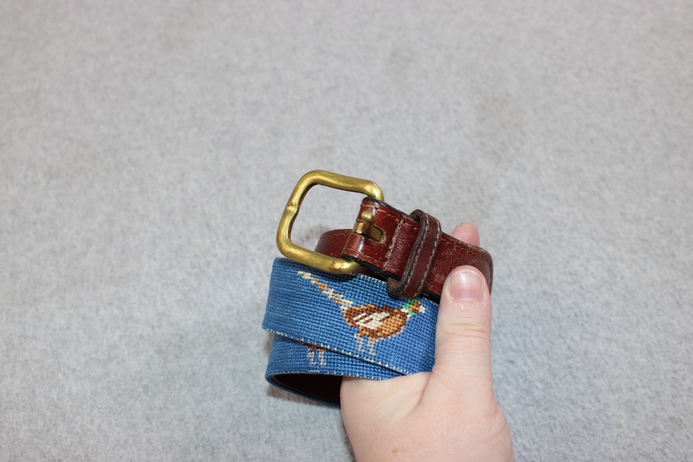 Smathers & Branson Belt Men 34 Blue Needlepoint Pheasant Bird Hunt Leather Brass